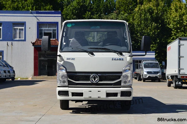Dongfeng Xiaobawang W15 1.5L 113hp 4X2(6 wheels) Gasoline 3.1m Double Row Stake Truck (China VI) Exterior (2) | 86Trucks
