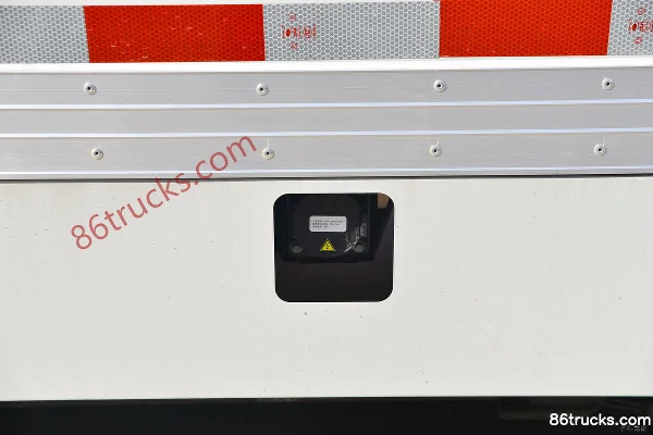 Leichi Ren T10 1.6T 2.025m Single Row Electric Panel Micro Truck 15.12kWh 4X2(6 wheels) Body (2) | 86Trucks