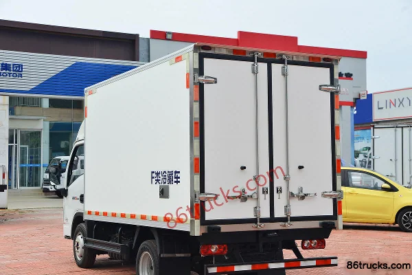 Yuejin Fuyun S80 95 hp 4X2(6 wheels) 3.55m refrigerated truck (China VI) Body (3) | 86Trucks