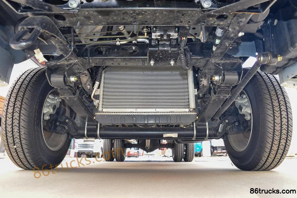 Yuejin Fuxing S80 1.6L 123 hp 4X2(6 wheels) Gasoline 4.05m Single Row Flatbed Light Truck (China VI) Chassis (1) | 86Trucks