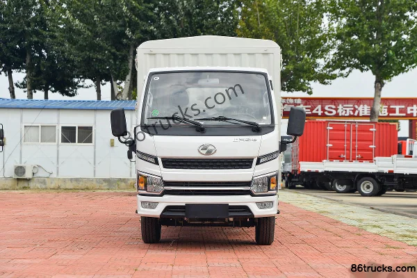 Yuejin Fuxing S100 95 hp 4X2(6 wheels) 4.2 m single-row stake light truck (China VI) Exterior (2) | 86Trucks