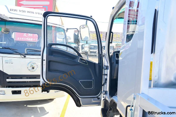 SHACMAN Commercial Vehicle Delong G1 137 ch 4X2(6 roues) 3,82 m porteur plateau cabine avancée (6 vitesses) (1) | 86Trucks
