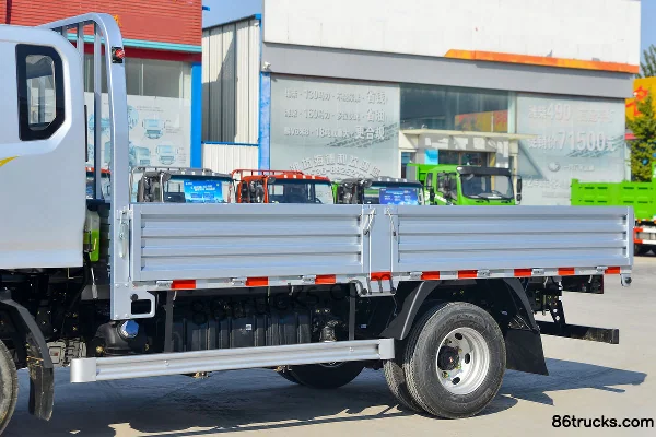 SHACMAN Commercial Vehicle Delong G1 137 ch 4X2(6 roues) 3,82 m porteur plateau cabine avancée (6 vitesses) Carrosserie (2) | 86Trucks