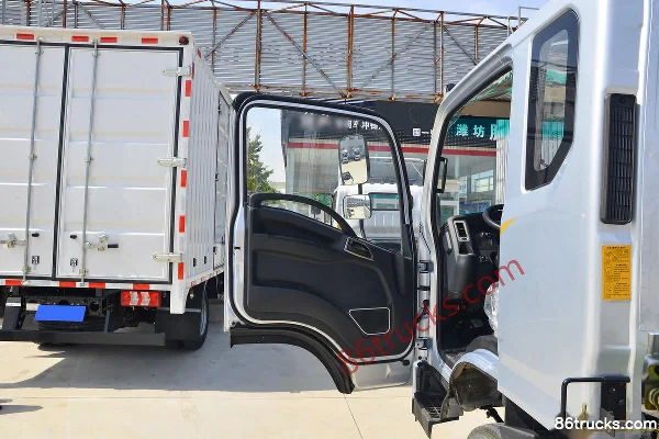 SHACMAN Commercial Vehicle Delong G1 137 ch 4X2(6 roues) 3,82 m camion léger plateau à ridelles cabine demi-avancée (pont arrière 5T) (1)