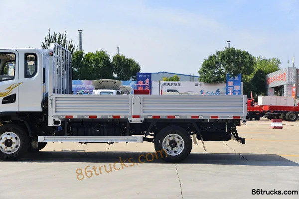 SHACMAN Commercial Vehicle Delong G1 137 ch 4X2(6 roues) camion plateau léger 3,82 m (Fast Gear 8 vitesses) Carrosserie (2) | 86Trucks