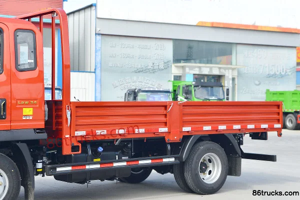 Sinotruk HOWO Hanjiang H 140 hp 4X2(6 roues) 3.85m half-row flatbed light truck (8-speed) Carrosserie (1) | 86Trucks