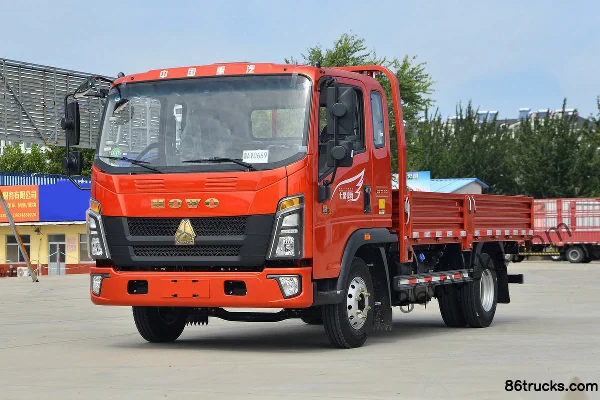 Sinotruk HOWO Han H 160 hp 4X2(6 wheels) 3.85m One-and-a-half Row Stake Light Truck (China VI) Exterior (3) | 86Trucks