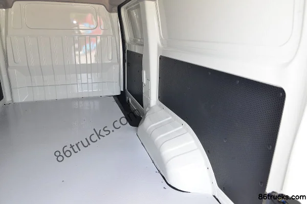 New Gonow Shuailing 2022 Model 3.2T 4.865m pure electric enclosed van 41.93kWh Cargo Box (3) | 86Trucks