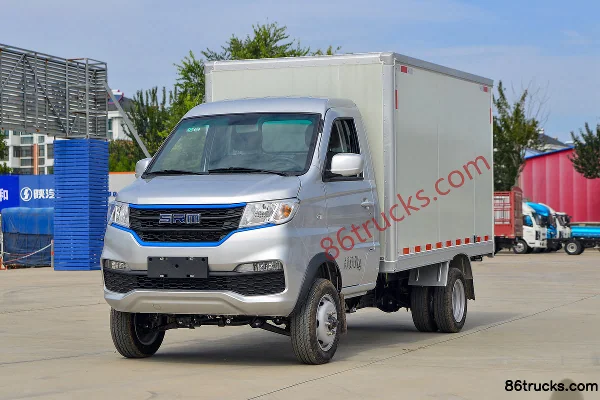 SRM Xinyuan T2S EV 3,1T 3,03 m camion léger fourgon électrique cabine simple 46,36 kWh 4X2(6 roues) Extérieur (3) | 86Trucks