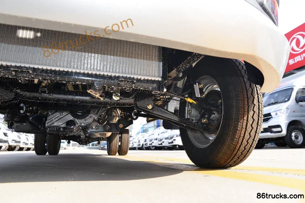 Changan Kuayue Wang X1 1.6L 122 hp 4X2(6 wheels) gasoline 3.05m single-row flatbed light truck Chassis (3) | 86Trucks