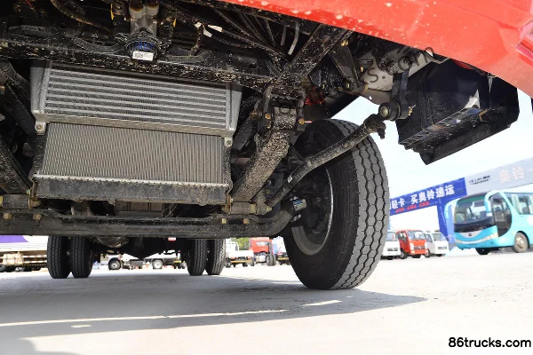 SHACMAN Commercial Vehicle Xuande Wing 9 Speed Edition 150hp 4X2(6 wheels) 4.15m Single Row Stake Truck (China VI) Chassis (3) | 86Trucks