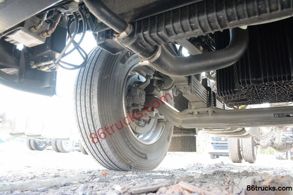 Sinotruk HOWO TX 270 hp 4X2(6 wheels) 6.75m flatbed cargo truck (China VI) Chassis (2) | 86Trucks