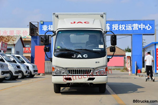 JAC Chuangfu Star H1 132hp 4X2(6 wheels) 3.7m single-row van light truck Exterior (2) | 86Trucks