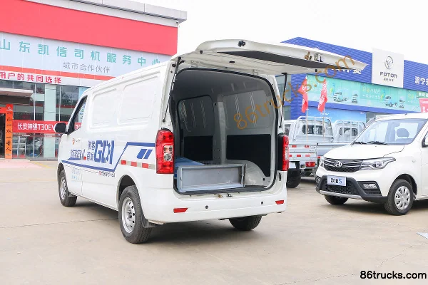 Changan Qingche Ruixing M60 2019 Business 109ch 6 places 1.5L minibus (China V) Carrosserie (1) | 86Trucks