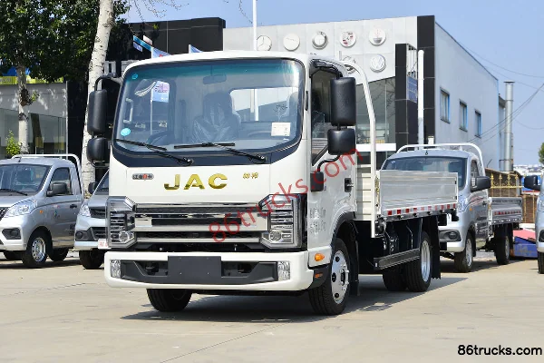 JAC S3 All-round 2.2L Diesel 129 hp 4X2(6 wheels) Xingrui 5-speed 3.85m Single-row Flatbed Light Truck Exterior (3) | 86Trucks