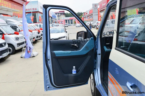 Foton Xiangling Q Intégré 1.6L 120 ch 4X2(6 roues) 2.5 m Biplace Ridged Microtruck Cabine (1) | 86Trucks