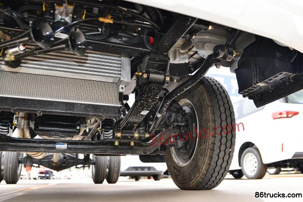 SHACMAN Commercial Vehicle Delong G2 Standard Edition 160 hp 4X2(6 wheels) 4.18m single-row flatbed light truck Chassis (3) | 86Trucks