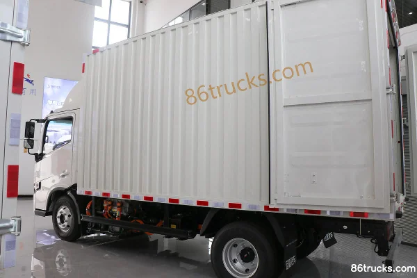 FARIZON Xingzhi H8M 4,5T 4,15 m cabine simple camion léger fourgon hybride rechargeable au méthanol 20,83 kWh 4X2(6 roues) Carrosserie (1)