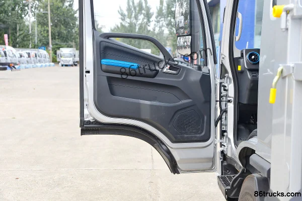 Foton Aumark S3 Green Channel Seafood Version 170 hp 4X2(6 wheels) 5.15m Semi-cage Light Cargo Truck (China VI) (Ratio 4.875) Cab (2) | 86Tr