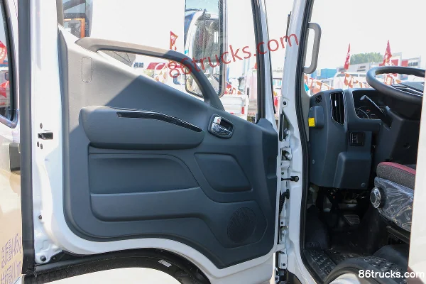 Foton Ollin New Jieyun Youth Invincible Edition 146 hp 4X2(6 wheels) 4.17m Single Row Flatbed Light Truck (Medium Body) Cab (2) | 86Trucks
