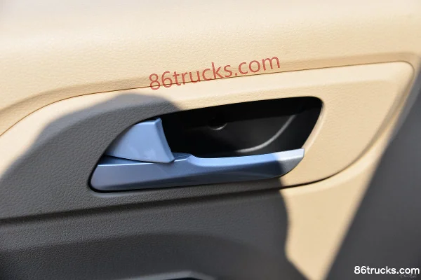 Changan Kuayue Kuayue Star V7EV Smart Edition 2.9T 2-Seat 4.8m Electric Cargo Van (Double Rear Doors) 38.64kWh Cab (3) | 86Trucks