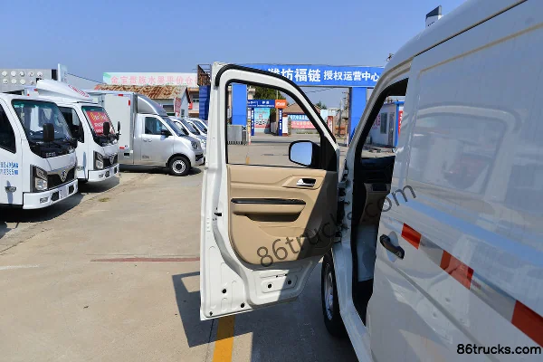 Changan Kuayue Kuayue Star V7EV Smart Edition 2.9T 2-Seat 4.8m Electric Cargo Van (Double Rear Doors) 38.64kWh Cab (1) | 86Trucks