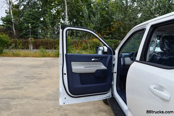 JMC Dadao Quannengzhe Shuxiang 2.3T diesel 177 ch automatique 2 roues motrices empattement standard double cabine pick-up Châssis (1) | 86Tr