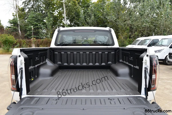 JMC Dadao Gantanzhe Wujie 2.3T diesel 177 ch automatique 4x4(6 roues) empattement standard double cabine pick-up Carrosserie (2) | 86Trucks