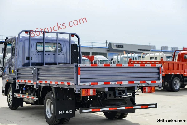 Sinotruk HOWO Tongshuai 140hp 4X2(6 wheels) 3.85m Crew Cab Flatbed Light Truck (China VI)(Fast Gear 8-speed) Body (1) | 86Trucks