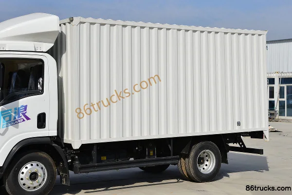 SHACMAN Light Truck Delong Z1 Houlang Platform Edition 140hp 4X2(6 wheels) 4.18m Single Row Box Van Light Truck (Zhuchi 5-speed) Body (1)