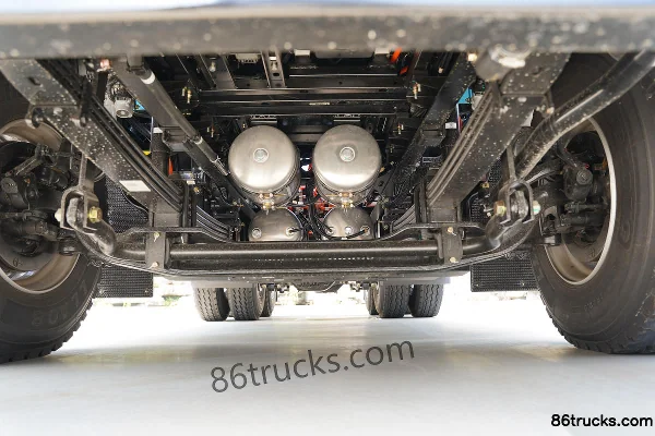 SANY Truck Jiangshan SE Standard Load Edition 6X4(10 wheels) Electric Tractor Truck EVE 565kWh Chassis (1) | 86Trucks