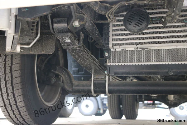 Foton Aoling M Card 2.0L 144hp 4X2(6 wheels) Gasoline 3.38m Single Row Box Mini Truck (Hydraulic Brake) Chassis (2) | 86Trucks