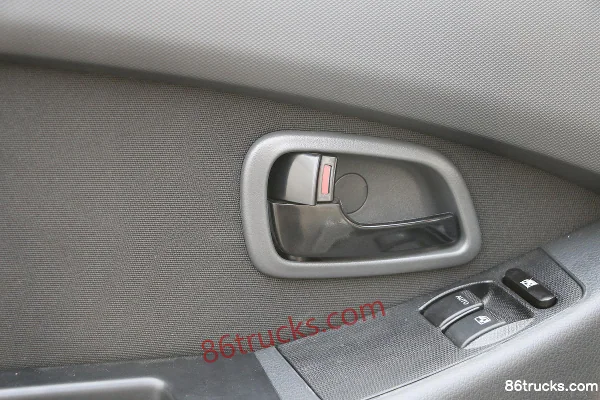 Changan Commercial Vehicle Ouno 2014 Basic 106hp 1.5L Van Cab (3) | 86Trucks