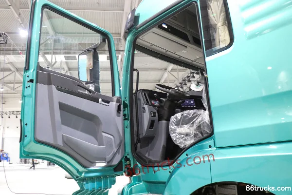 Proton Auto 4X2(6 wheels) Fuel Cell Tractor Truck 76.63kWh Cab (1) | 86Trucks