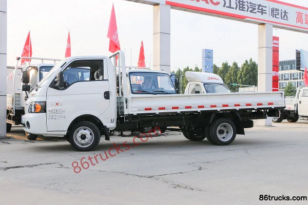 JAC Kaida X6 1.6L 122 hp 4X2(6 wheels) gasoline 3.8m single-row flatbed light truck Exterior (3) | 86Trucks
