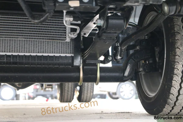 JAC Kaida X6 1.6L 122 hp 4X2(6 wheels) gasoline 3.8m single-row flatbed light truck Chassis (3) | 86Trucks