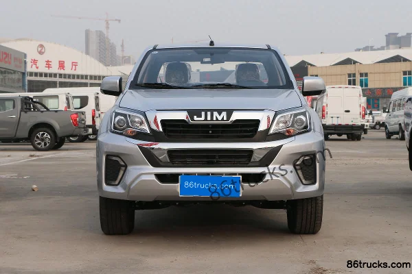 Jiangxi Isuzu Ruimai 2023 édition Chimai 2,5T diesel 143 ch manuel deux roues motrices pick-up double cabine à empattement long (2) | 86Truc