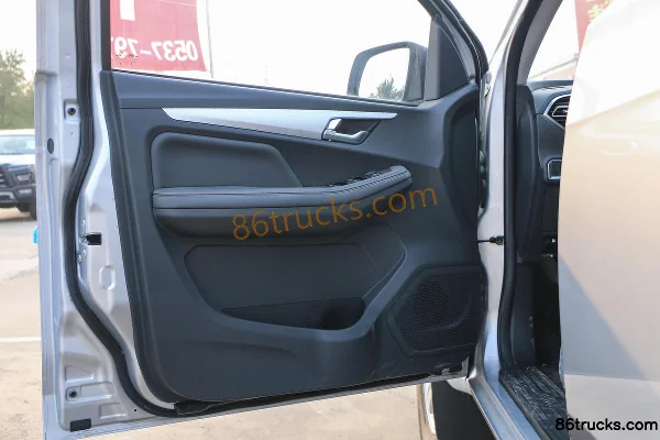 Jiangxi Isuzu Ruimai S 2019 Super Deluxe Standard Wheelbase 2.0T Gasoline 204hp 2WD Double Cab Pickup Chassis (2) | 86Trucks
