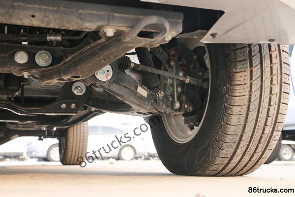 Jiangxi Isuzu Ruimai S 2019 Super Deluxe Standard Wheelbase 2.0T Gasoline 204hp 2WD Double Cab Pickup Body (3) | 86Trucks