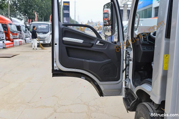 Foton Yutu III 158hp 4X2(6 wheels) 4.14m AMT Automatic Single Row Van Light-Duty Truck Cab (2) | 86Trucks