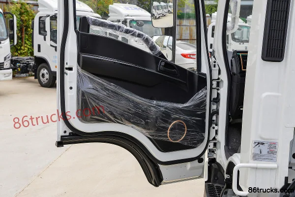 XCMG Hanchi Tianwangxing 150 ch 4X2(6 roues) camion fourgon léger cabine simple 4,15 m (China VI) (2) | 86Trucks