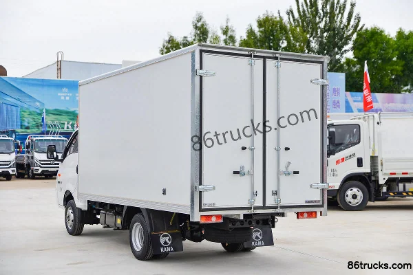 Kama Ruihang X1 1.6L 120 hp 4X2(6 wheels) gasoline 4m single-row van mini truck Body (3) | 86Trucks