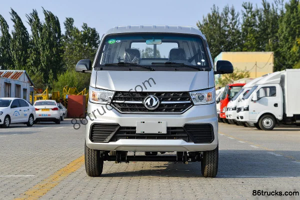 Dongfeng T3 (formerly Xiaobawang W) 1.6L 123hp 4X2(6 wheels) Gasoline 2.7m Single Row Flatbed Light Truck (Single Rear Tire) Exterior (2)