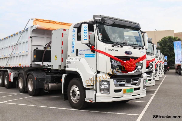 Isuzu EVC61 6X4(10 roues) tracteur routier électrique pur à batterie échangeable Extérieur (2) | 86Trucks