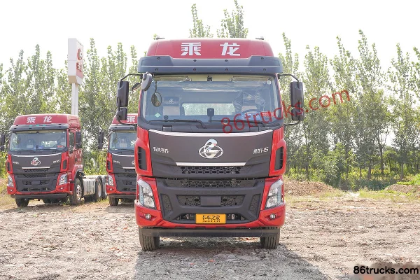 Dongfeng H5 14.8L LNG 520 hp 6X4(10 wheels) Fast Gear 12-Speed Tractor Truck Exterior (2) | 86Trucks