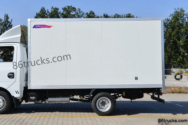 Dongfeng T5 1.6L 122 hp 4X2(6 wheels) gasoline 3.8m single-row van mini truck (China VI) Body (2) | 86Trucks