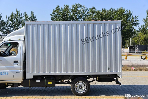 Dongfeng T3 (formerly Xiaobawang W) 1.5L 113hp 4X2(6 wheels) 2.7m Single Row Van Mini Truck (China VI) (Dual Rear Wheels) Body (2) | 86Truck