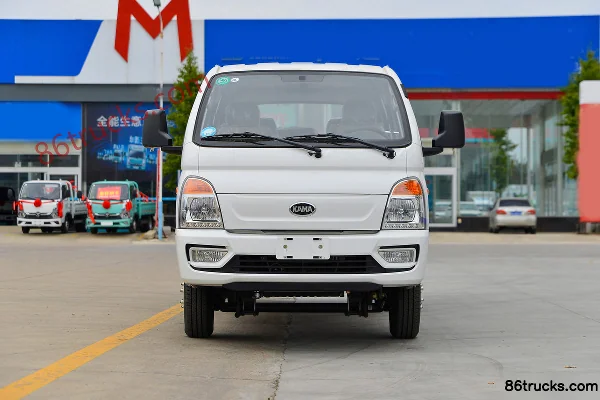 Kama Ruihang X1 1.6L 123 hp 4X2(6 wheels) Gasoline 2.72m Double Row Flatbed Micro Truck Exterior (2) | 86Trucks