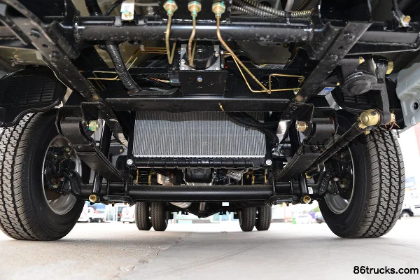 Kama Ruihang X1 1.6L 120 hp 4X2(6 wheels) Gasoline 3.63m single-row flatbed mini truck Chassis (1) | 86Trucks