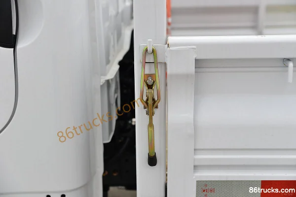 Kama Ruihang X1 1.6L 120 hp 4X2(6 wheels) Gasoline 3.63m single-row flatbed mini truck Body (2) | 86Trucks